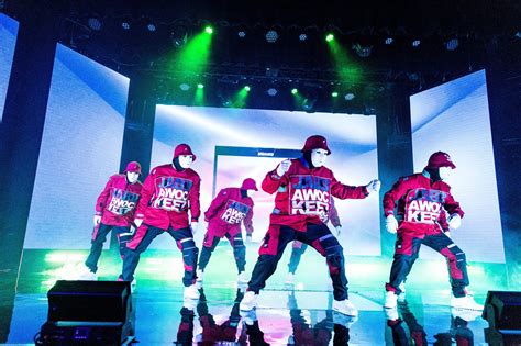 The Jabbawockeez Reign in Las Vegas .